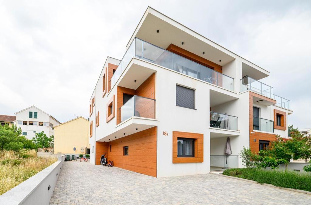 Ledunis Apartamento Šibenik Exterior foto