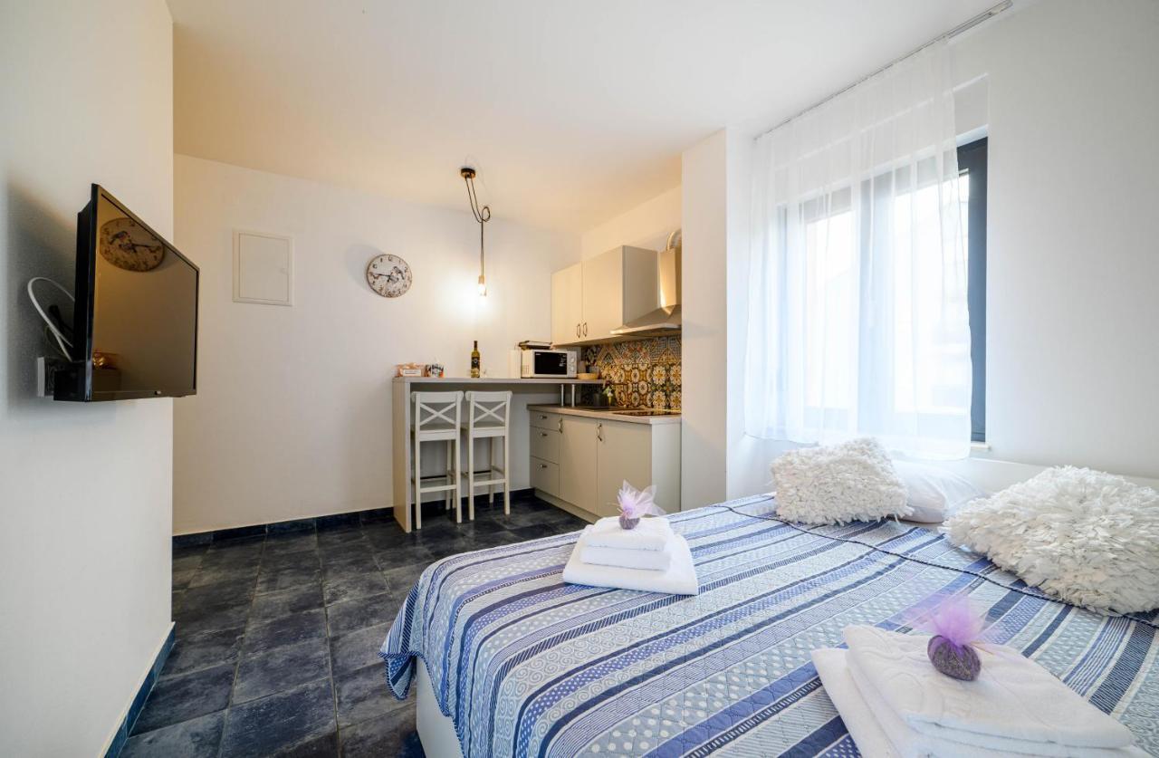 Ledunis Apartamento Šibenik Exterior foto