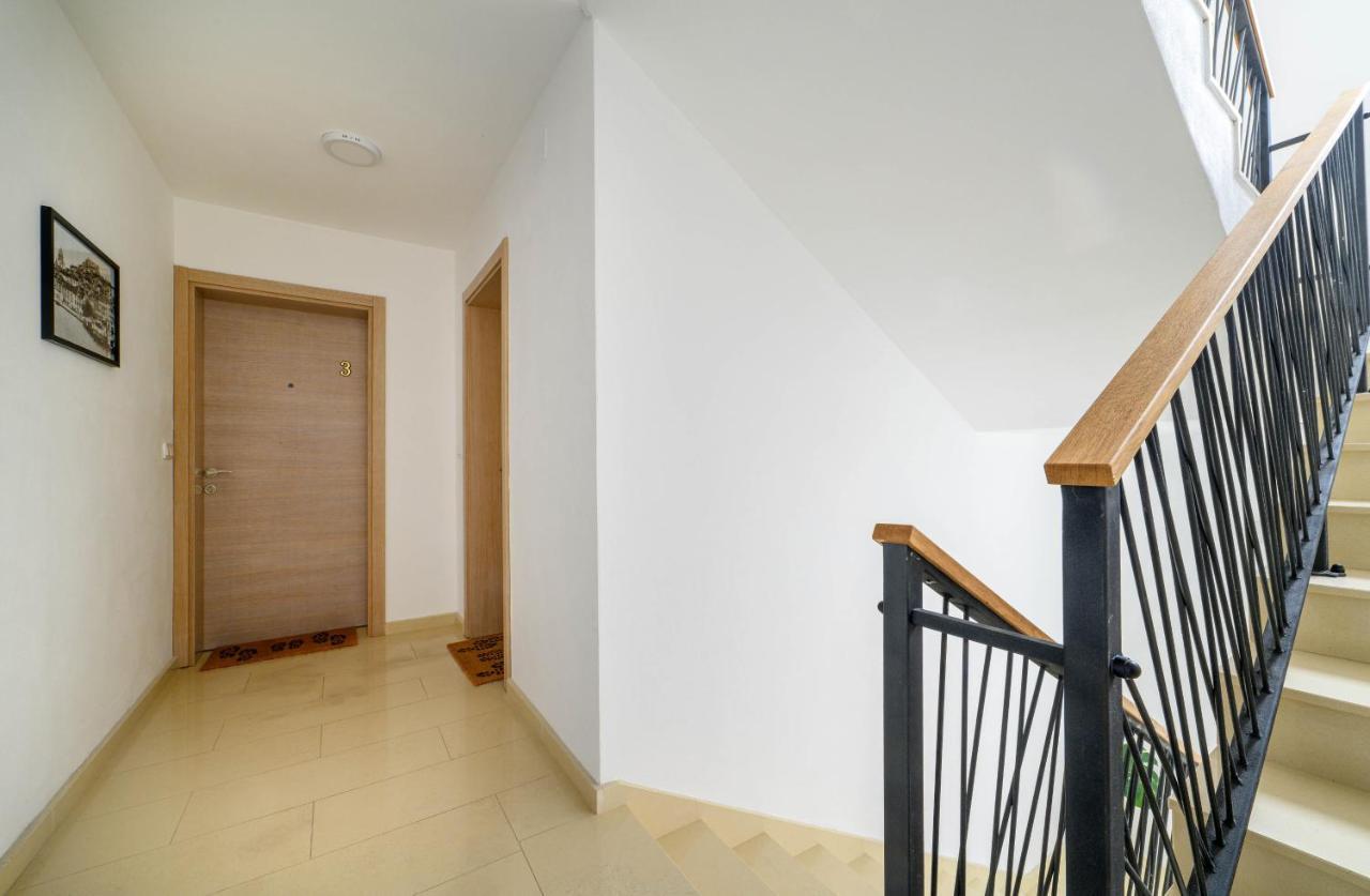 Ledunis Apartamento Šibenik Exterior foto