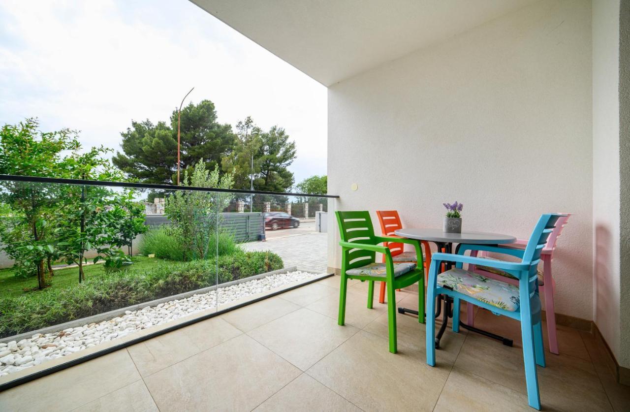 Ledunis Apartamento Šibenik Exterior foto