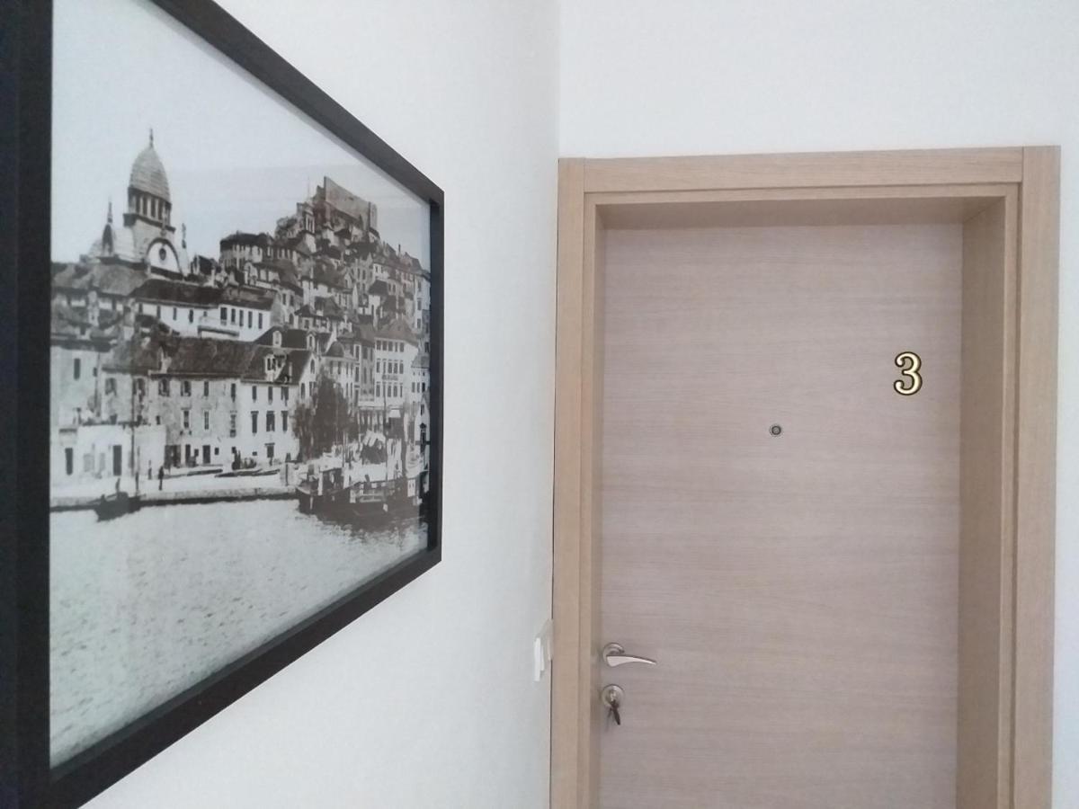 Ledunis Apartamento Šibenik Exterior foto